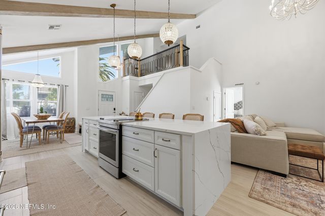 66 JEFFERSON Avenue, Ponte Vedra Beach, FL 32082