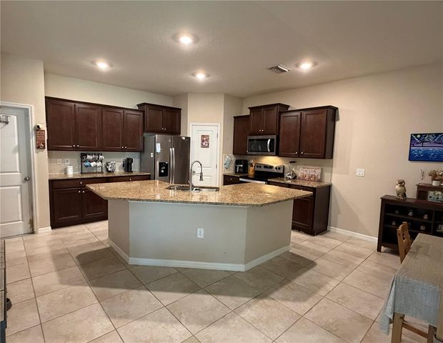 31406 MANGO FADE WAY, San Antonio, FL 33576