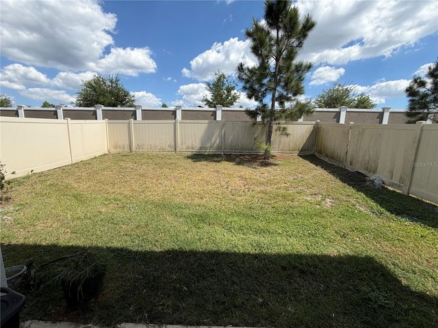 31406 MANGO FADE WAY, San Antonio, FL 33576