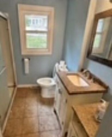 251 Butman Rd, Lowell, MA 01852
