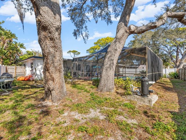 420 CROSSWINDS DRIVE, Palm Harbor, FL 34683