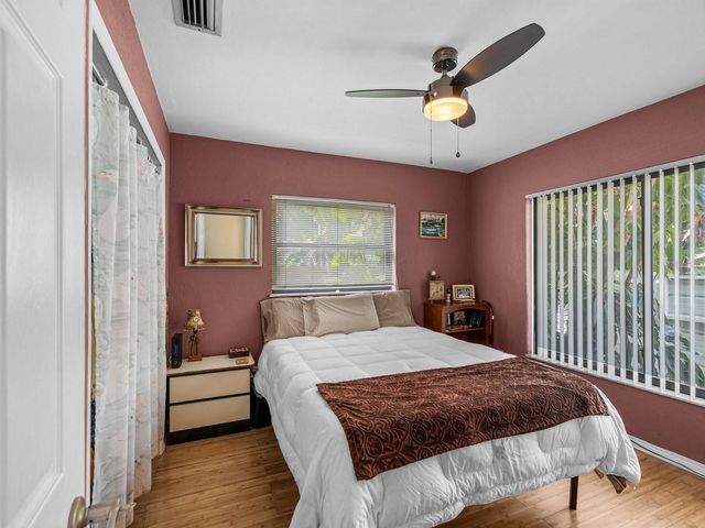 420 CROSSWINDS DRIVE, Palm Harbor, FL 34683