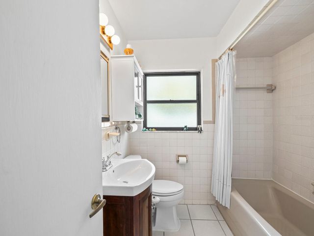 420 CROSSWINDS DRIVE, Palm Harbor, FL 34683