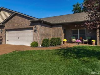 8378 Nolia Lane, Newburgh, IN 47630