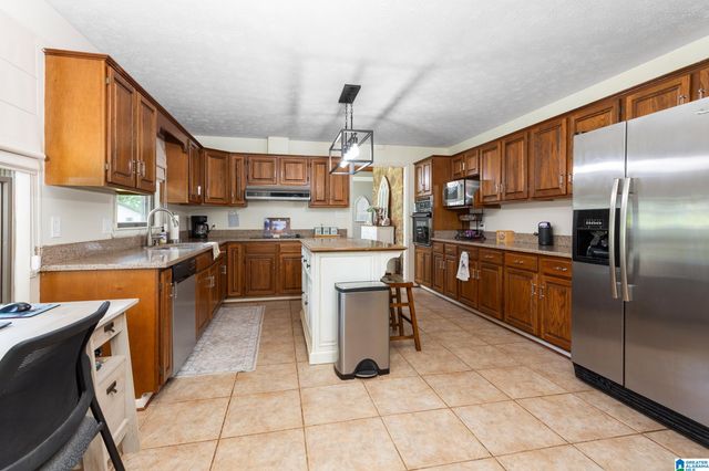 141 LINDSAY LANE, Lincoln, AL 35096