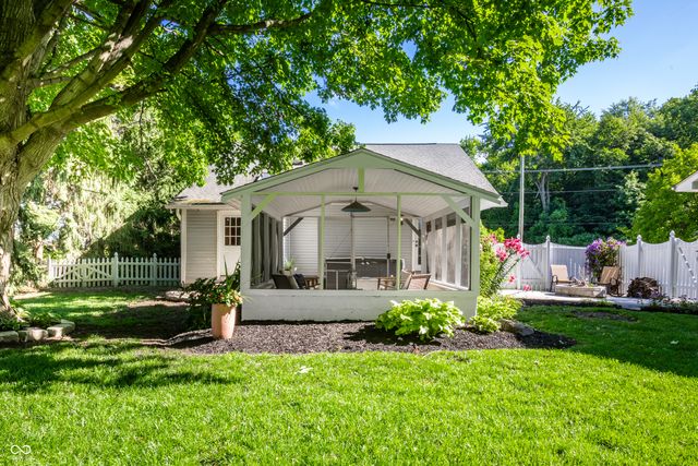 14831 Southeastern, Fishers, IN 46037