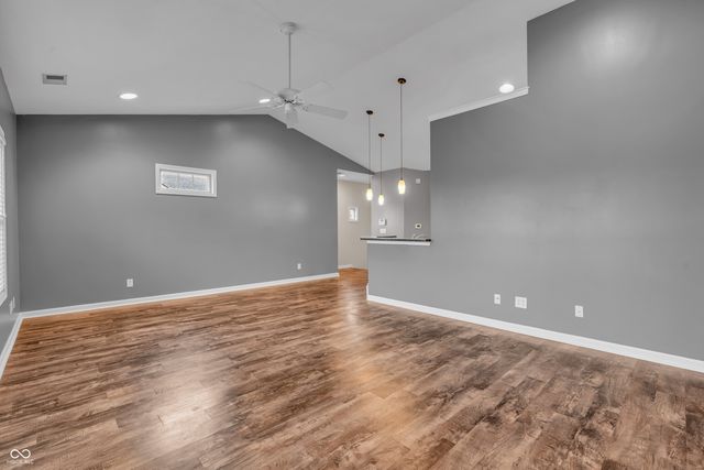 1635 N College Avenue 4, Indianapolis, IN 46202