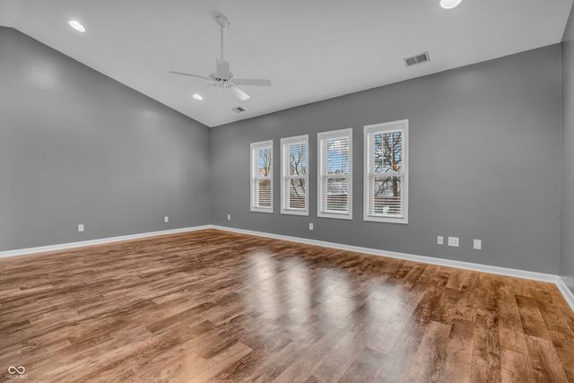 1635 N College Avenue 4, Indianapolis, IN 46202