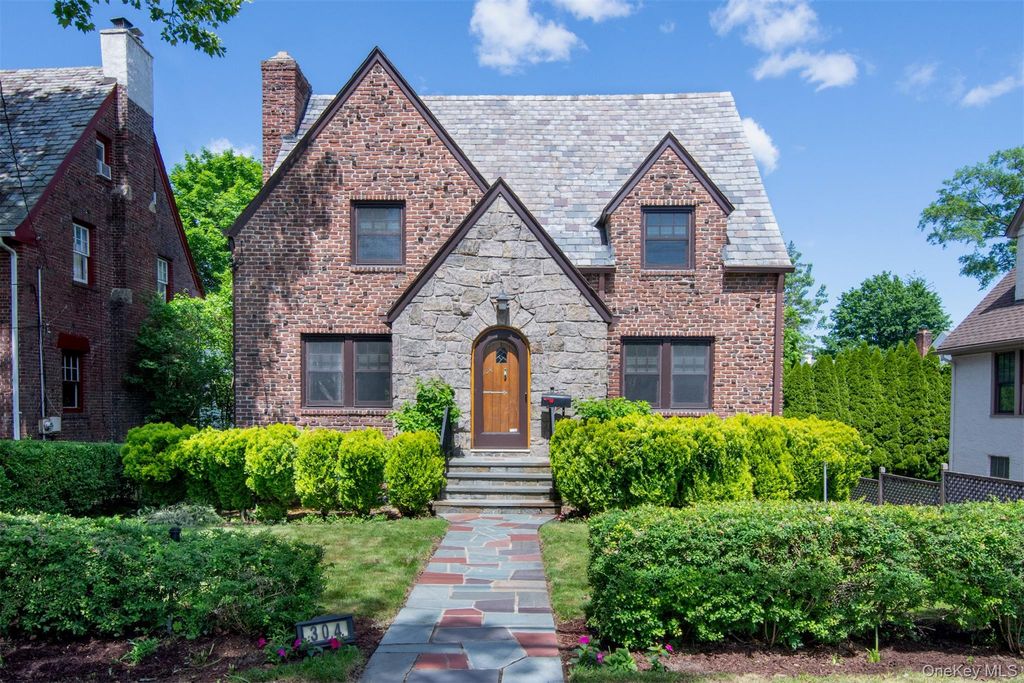 304 Crestwood Avenue, Tuckahoe, NY 10707