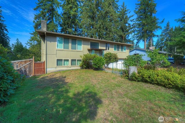3464 Balsam Boulevard SE, Port Orchard, WA 98366