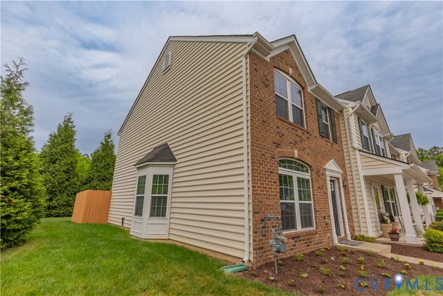 911 Sweet Tessa Dr, Ashland, VA 23005