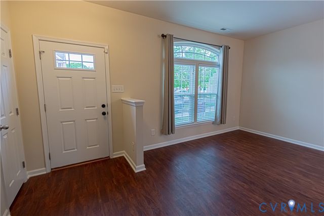 911 Sweet Tessa Dr, Ashland, VA 23005
