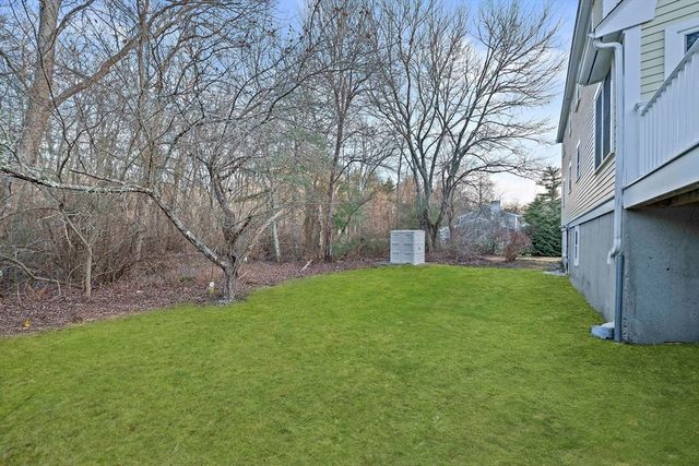 85 Grove St, Hanover, MA 02339
