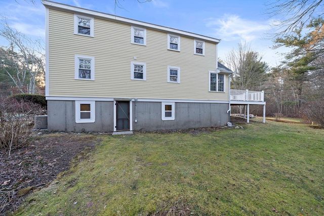 85 Grove St, Hanover, MA 02339
