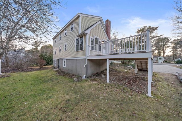 85 Grove St, Hanover, MA 02339