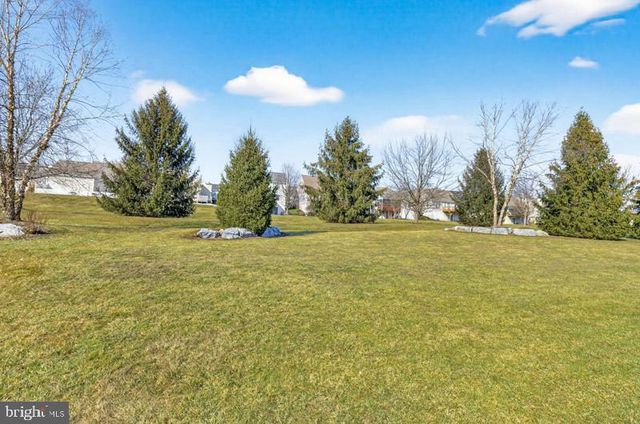 617 DORSET ST, Lititz, PA 17543