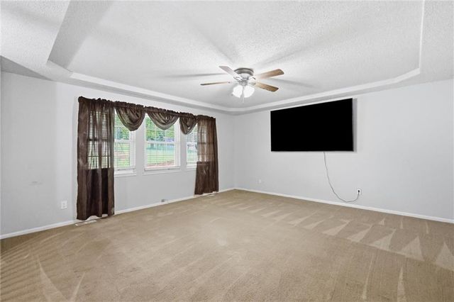 1207 S 104 Street, Edwardsville, KS 66111