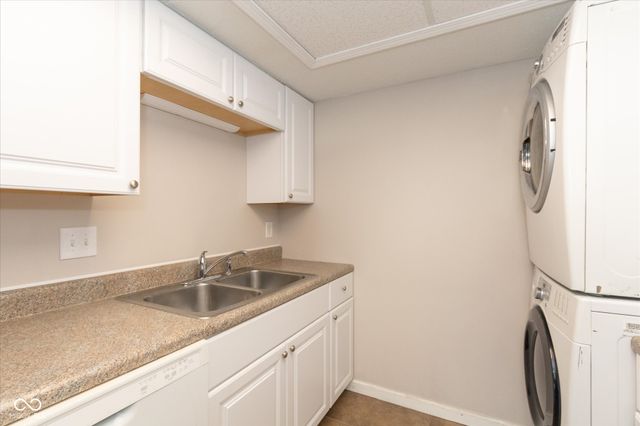 2850 Punto Alto Court, Indianapolis, IN 46227