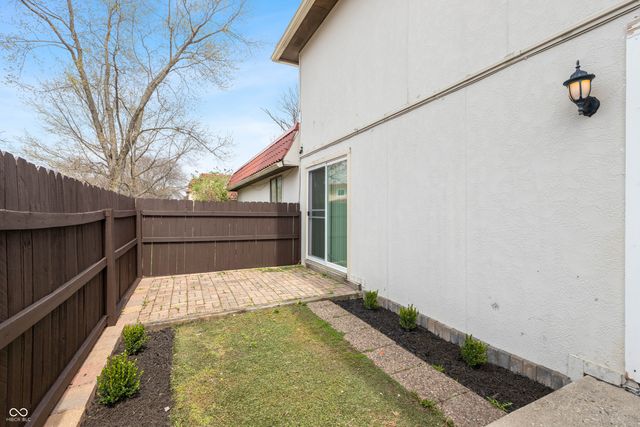 2850 Punto Alto Court, Indianapolis, IN 46227