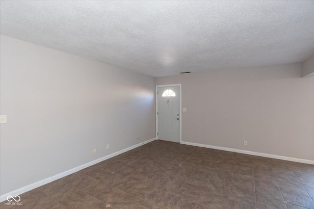 2850 Punto Alto Court, Indianapolis, IN 46227