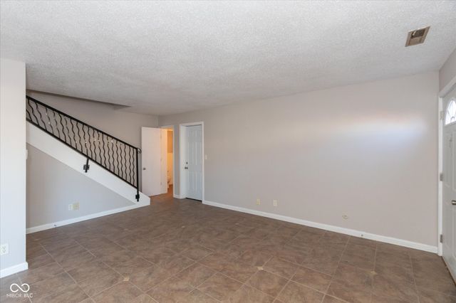 2850 Punto Alto Court, Indianapolis, IN 46227