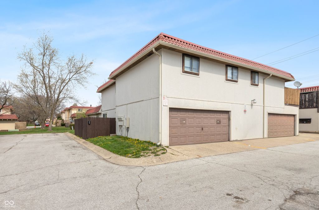 2850 Punto Alto Court, Indianapolis, IN 46227