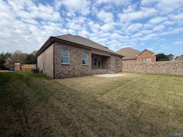 22059 Merlot Drive, Athens, AL 35613