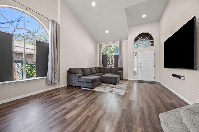 1619 Balmorhea LN, Round Rock, TX 78664