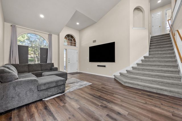 1619 Balmorhea LN, Round Rock, TX 78664