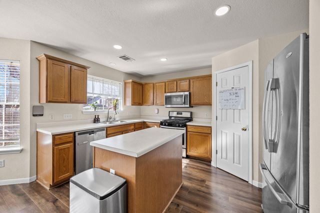 1619 Balmorhea LN, Round Rock, TX 78664