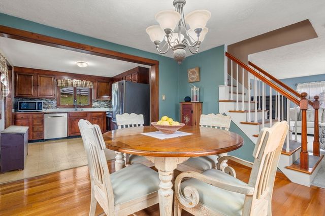 40 Colby Ave, Worcester, MA 01605