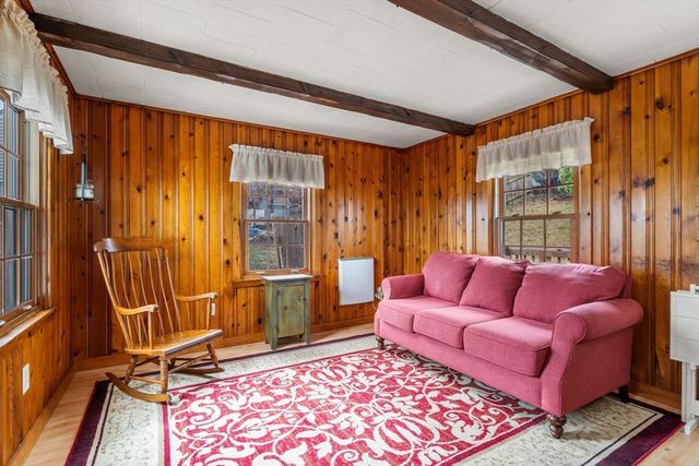 40 Colby Ave, Worcester, MA 01605