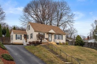 40 Colby Ave, Worcester, MA 01605