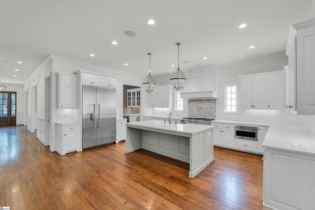 143 Augusta Court, Greenville, SC 29605