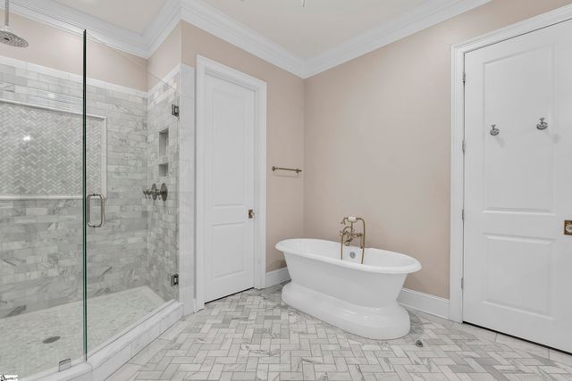 143 Augusta Court, Greenville, SC 29605