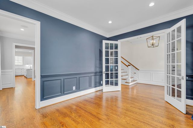 143 Augusta Court, Greenville, SC 29605
