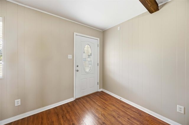 1218 S Booth Lane, Alvin, TX 77511