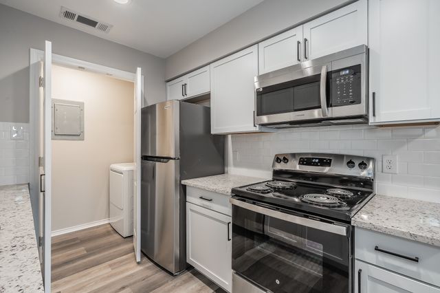 5662 Cedar Creek Drive, Benbrook, TX 76109