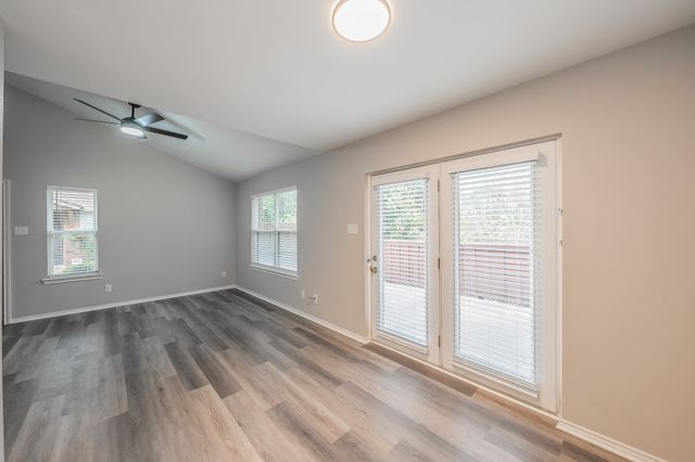 5662 Cedar Creek Drive, Benbrook, TX 76109