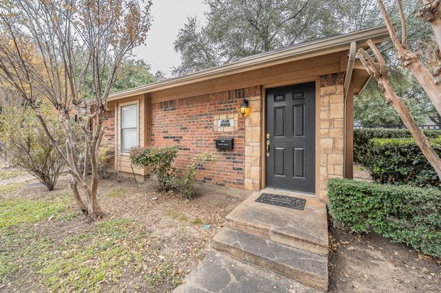 5662 Cedar Creek Drive, Benbrook, TX 76109