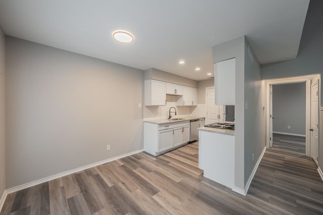 5662 Cedar Creek Drive, Benbrook, TX 76109