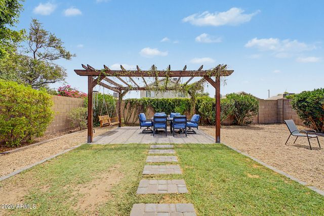 2145 E WILLIAMS Drive, Phoenix, AZ 85024