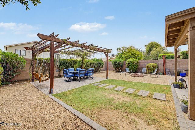 2145 E WILLIAMS Drive, Phoenix, AZ 85024
