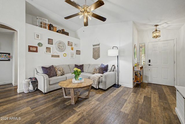 2145 E WILLIAMS Drive, Phoenix, AZ 85024