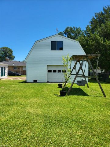 407 Shoreline DR, Hampton, VA 23669