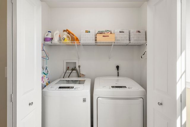 73 Franklin St, Halifax, MA 02338