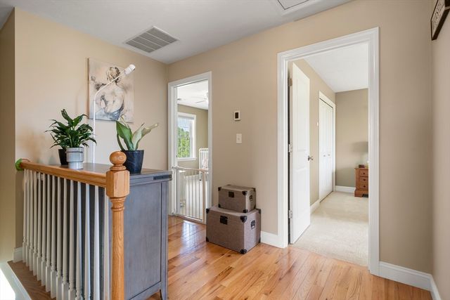 73 Franklin St, Halifax, MA 02338