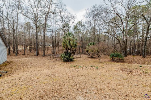 6137 N Wesleyan Drive, Macon, GA 31210