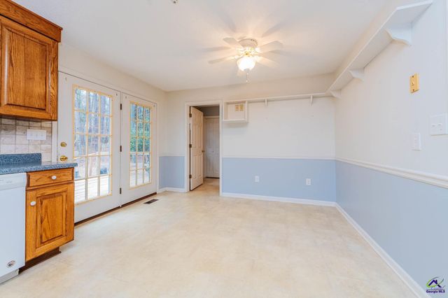 6137 N Wesleyan Drive, Macon, GA 31210