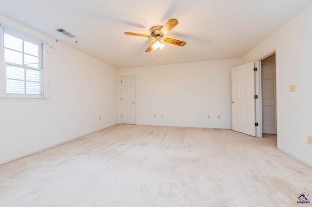 6137 N Wesleyan Drive, Macon, GA 31210